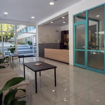 Ariana 호텔 키텐