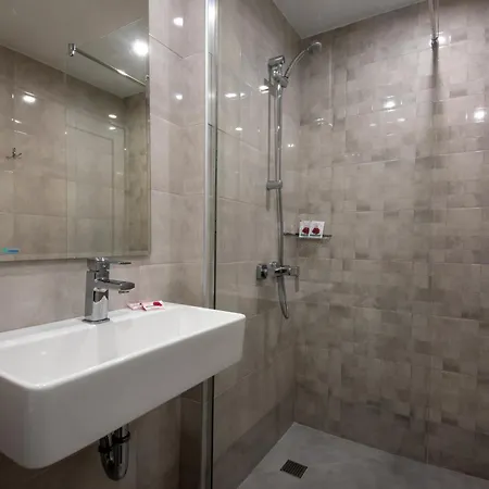 Ariana Otel 3*